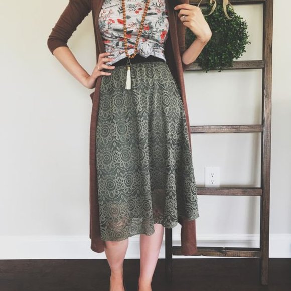 Lularoe Lola skirt - Picture 9 of 10